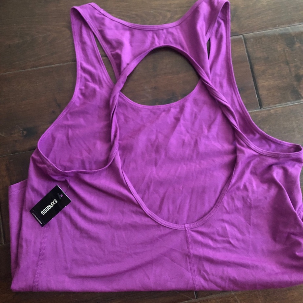 Express workout top